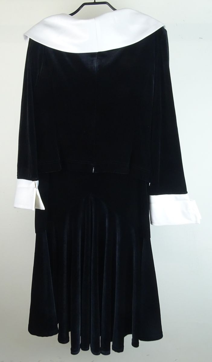 DSC07880.JPG (702×1200)